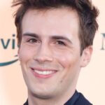 เซน ไพส์ (Zane Pais)