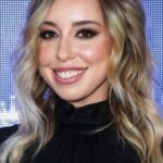 สกายเลอร์ เชย์ (Skyler Shaye)