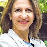 อเลฮานดรา เฟลชเนอร์ (Alejandra Flechner)