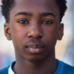 อาราโลยิน โอชุนเรมี (Araloyin Oshunremi)