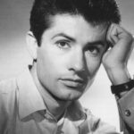 จอร์จ ชาคิริส (George Chakiris)