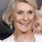 เคย์ แม็คคอนาเฮย์ (Kay McConaughey)