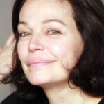 มารีแอนน์ เดนิคอร์ต (Marianne Denicourt)