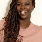 โนเอเมีย โอลิเวียร่า (Noemia Oliveira)