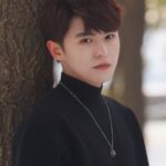 ชิซิซุน (Shi Zixun)