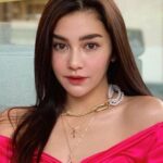 ซูซาน่า เรอโนด์ (Suzana Renaud)