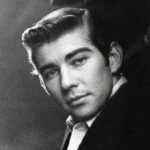 ทักเกอร์ สมิธ (Tucker Smith)