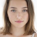 อนาสตาเซีย แบมโปส (Anastasia Bampos)