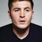 คีรอน มัวร์ (Kieron Moore)