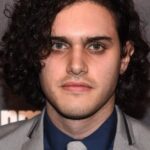 อาริอา ชาห์กาเซมี (Aria Shahghasemi)