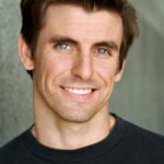 คูเปอร์ บาร์นส์ (Cooper Barnes)