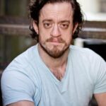 จอช ไวท์ส (Josh Whites)